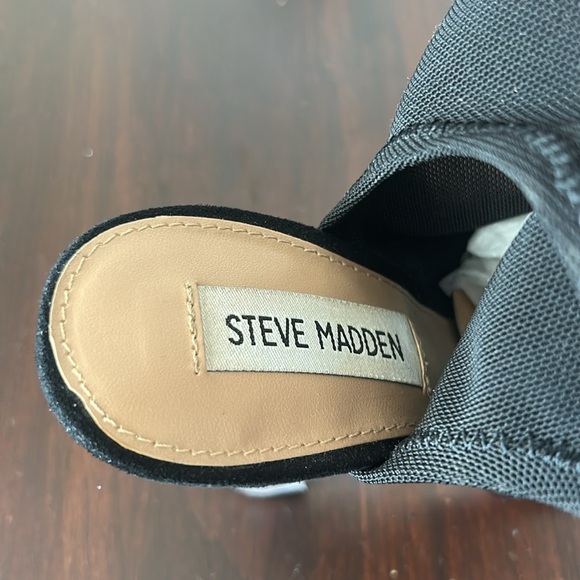 Steve Madden Viola Black Mesh Peep Toe Sock Booties Clear Block Heels Size 5.5 - Picture 3 of 14